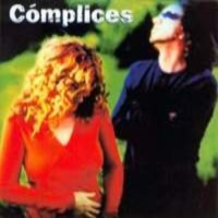 Entre micros con... Complices