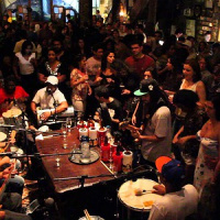 Roda de samba e choro no Trapiche Gamboa, Zona Portuária, do Rio, é dica no Tá Rolando com a Thalita!