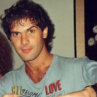 Tá Rolando com a Thalita: Tico Santa Cruz faz show em Belo Horizonte com músicas de Cazuza