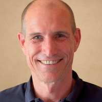 Tom Sietas: „Wenn ich mich aufs Wahrnehmen konzentriere, hört das Gedankenkarussell auf“