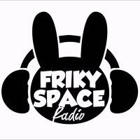 T04E01 | Frikis en Cuarentena, La vida de un friki en cuarentena | Friky Space