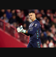 Andrés Fernández, jugador del Levante: Hay que estar contentos por el trabajo conseguido 