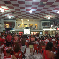 Acho impossível imaginar feijoada em quadra de escola de samba com distanciamento social
