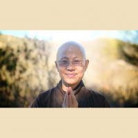 439: The Path is Our Home, a Dharma Talk with Su Co Dang Nghiem