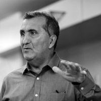 Shifter Dispatches Pete Souza