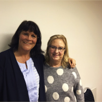 Susanne gläds åt allt hon får äta på vägen ner mot mål!