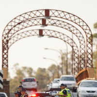 CH9 Reporter Lexi Jeuniewic Is At The Echuca-Moama Border