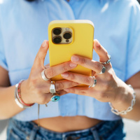 Digitales Leben - Chatkontrolle: Was machen solche Zombie-Gesetze mit einer Demokratie? 