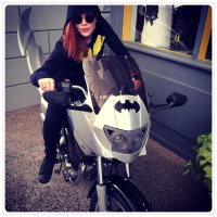 BizzleCast 98: BrittGirl Returns! We Joyously Celebrate WONDER WOMAN! Future of female superheroes?