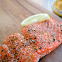 Easy Anti-Wrinkle Spiced Salmon