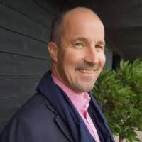 Track Record: entrepreneur, sales expert and author, Gordon McAlpine 