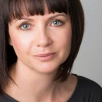 Sharon Richey joins Sue to talk about her career and musical influences.