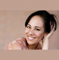 082 ~ Lisa Betts-LaCroix - Host, SuperPower U Podcast