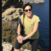 098 ~ Dina Bennett - Author and Travel Junkie on being an expat and saying yes