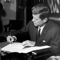 Firmas presidenciales y falsificaciones