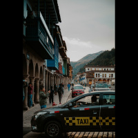 Bus ticket vendors, Cuzco