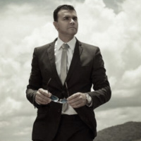 Mes 1. Día 7. Jose Bobadilla - Fabrica de Salchichas