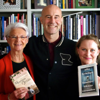 Min bokhylla hemma hos Elisabeth Tarras Wahlberg