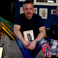 Premiär hemma hos Henrik Schyffert!