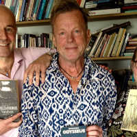 Min bokhylla hemma hos Krister Henriksson