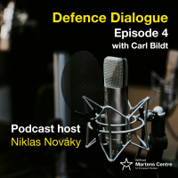 Defence Dialogue with Carl Bildt | by Niklas Nováky