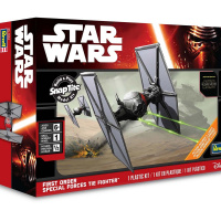 The Force Awakens in new Star Wars Revell toys! INTERVIEW