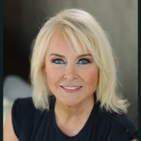 Gemma Toner—An Exciting Woman Took A Moment Of Inspiration To Transform Other Women