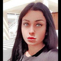 ميرنا والغناء مع الكورال.. عامر والعمل بتقانة المعلومات.