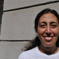 مُمرضة في الحرب.. والبراكتيك في السويد