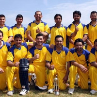 Om fika, Mellanösternmat och att sporta sig in i Sverige.