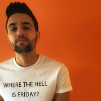 الدراسة والعمل في متاجر الأغذية.. ومسؤولية الصيدلي