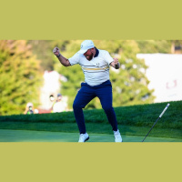 Shane Lowrys Dad is Celebrating