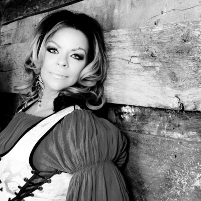 Curfew W/ Jonny Newton