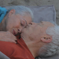 Canadian seniors are having unprotected sex — and the STI rates prove it