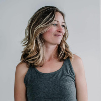 Brea Johnson: Move With Love