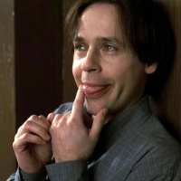 SVU: Chad Lowe sleeps with his mom, Margot Kidder