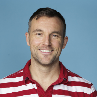 Shaun Benson, Chatting Between Takes