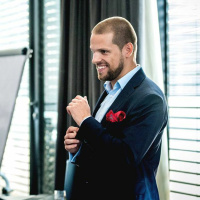 AON 14: Kompletny poradnik NETWORKINGU