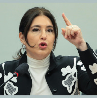 Simone Tebet defende ampliar comércio com Ásia após tarifaço dos EUA