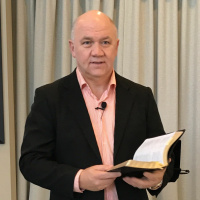 A mature Christian is not partial - James 2:1-12 - Past. John Shipman - 1 Oct 2017