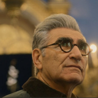 S09E31 The Reluctant Traveler with Eugene Levy