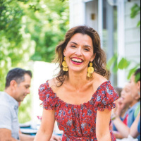 Interview | Raising Neem-Roonis- An Interview with Naz Deravian