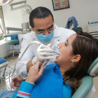 La gingivitis, síntomas y causas