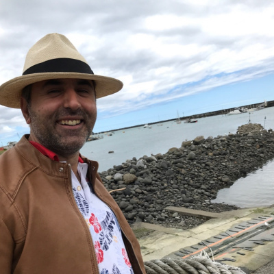 International Connection Radios Tracks