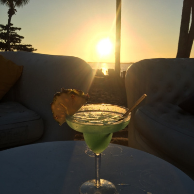 International Connection Radios Tracks