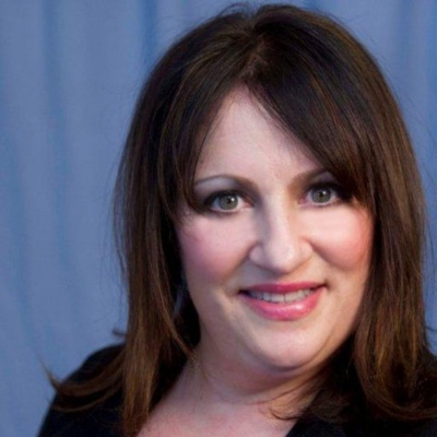 International Connection Radios Tracks