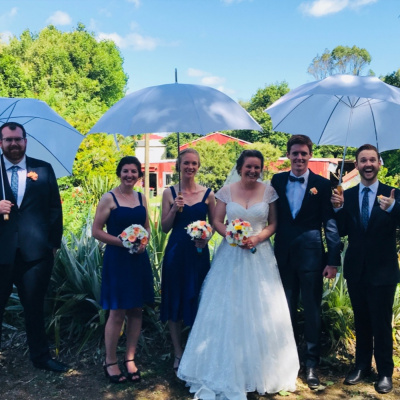 International Connection Radios Tracks