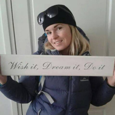 International Connection Radios Tracks