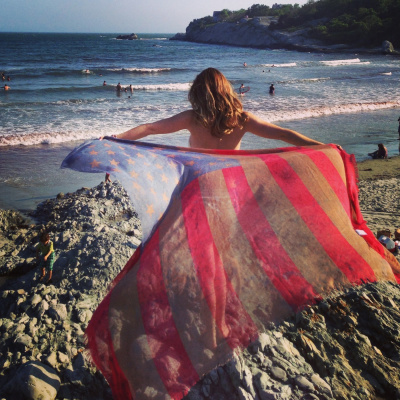 International Connection Radios Tracks