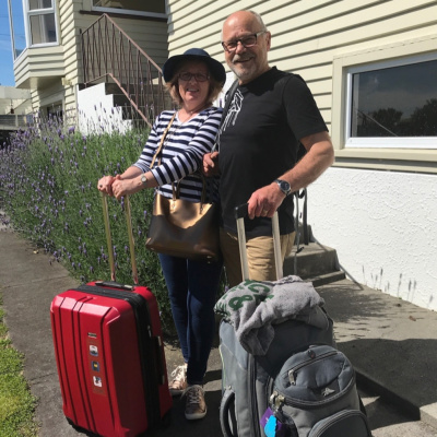 International Connection Radios Tracks